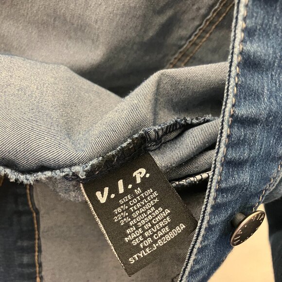 VIP Blue Denim Jean Jacket Women's Size Medium. - Picture 6 of 7